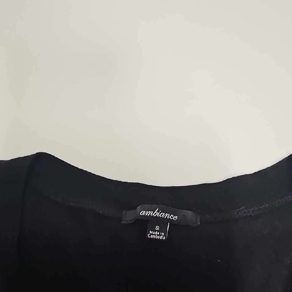 Ambiance Black Short Sleeve Tee - Picture 5 of 8
